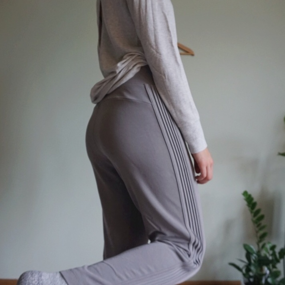 ATHLETA SWEATPANTS